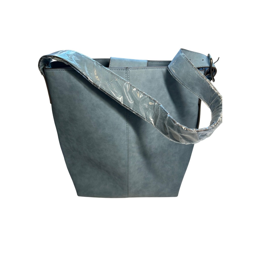 Time and Tru Birdie Bucket Bag Blue Day Vegan Leather Hobo Shoulder Bag NWT